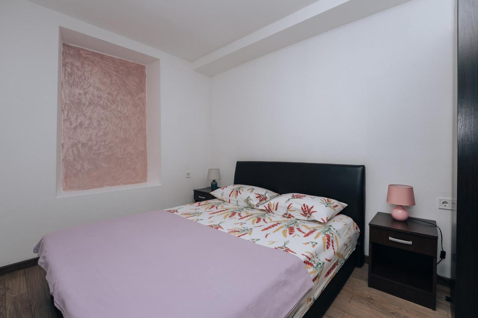 Paradise Bay Apartments โกตอร์ ภายนอก รูปภาพ